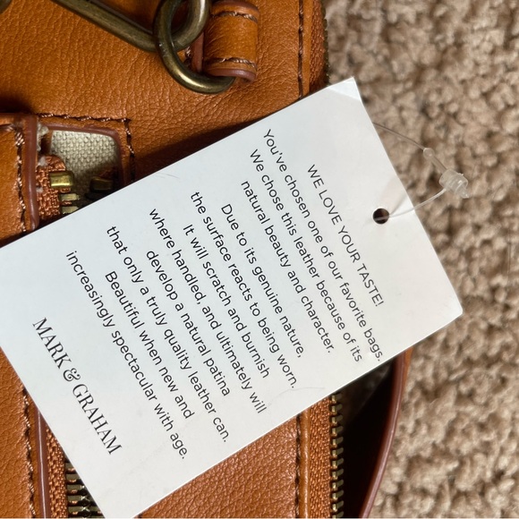 Mark & Graham Leather Briefcase Laptop Bag - Picture 9 of 9